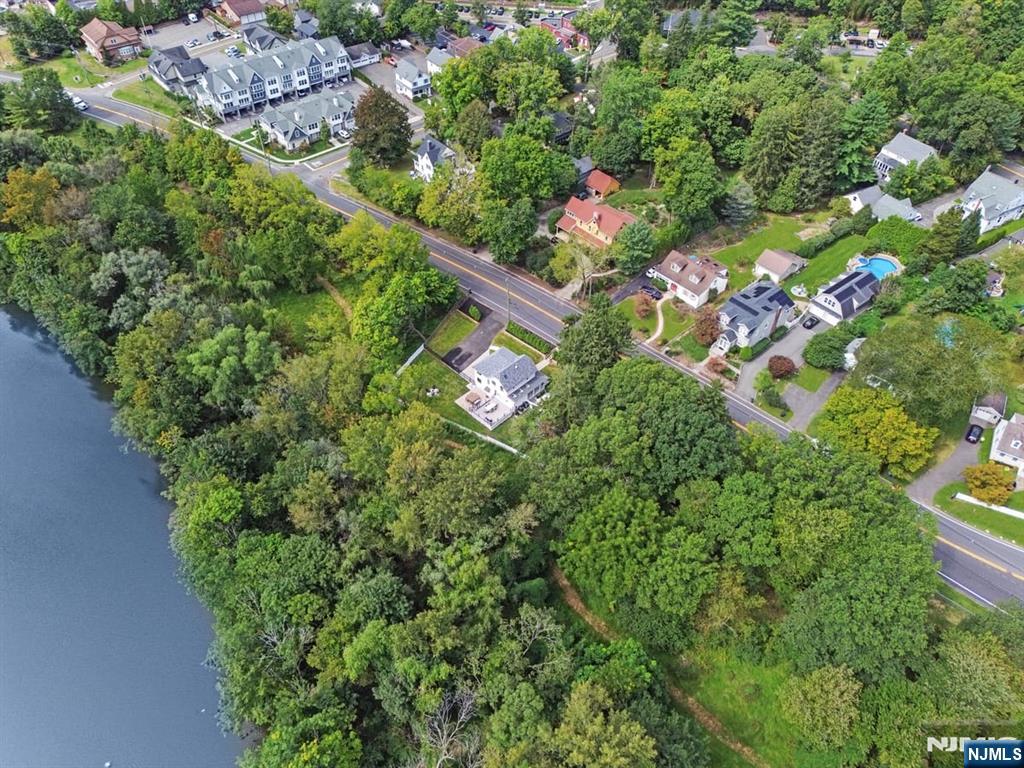 137 Schraalenburg Road - Photo 2