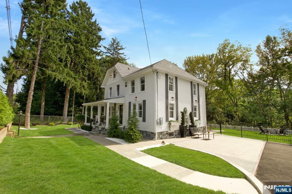137 Schraalenburg Road - Photo 3