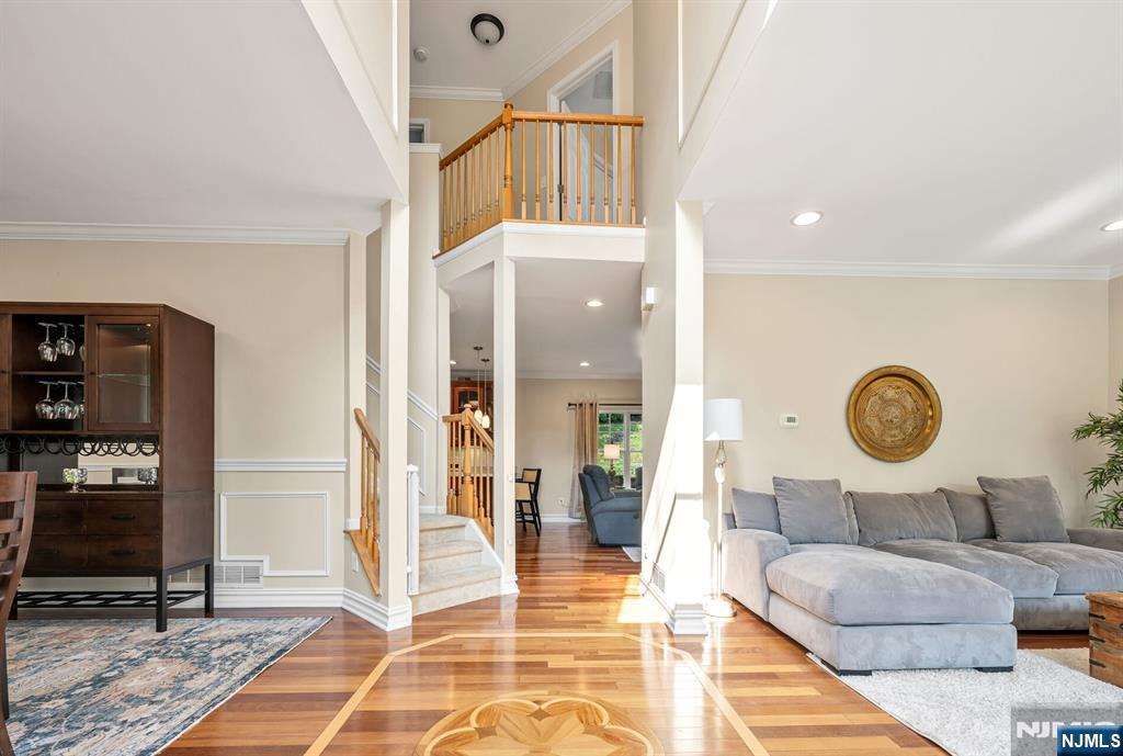 602 Skyline Drive - Photo 3