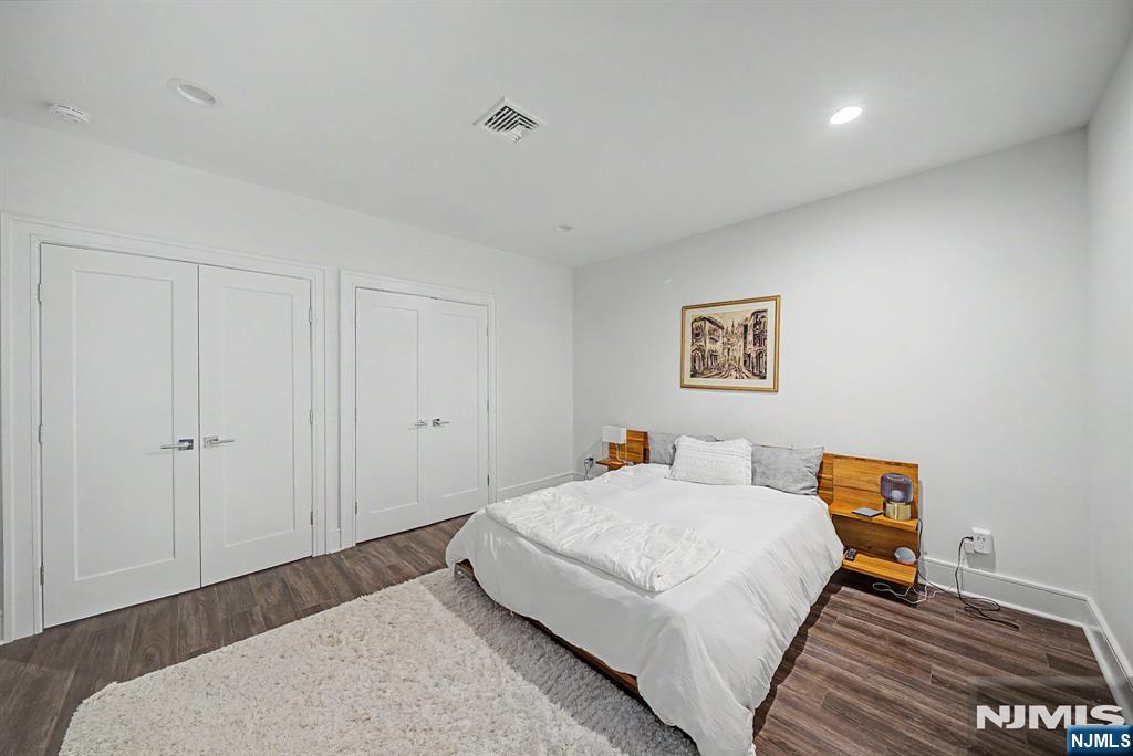 28 Leroy Street — photo 33