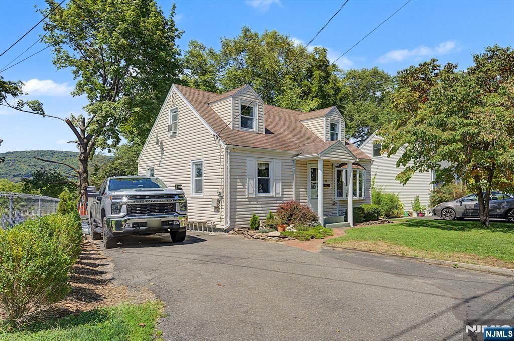 114 Warhol Avenue - Photo 1