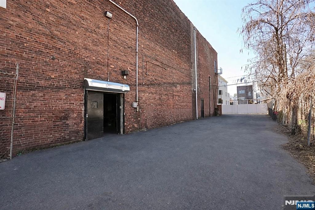 59 N 14th Street - Photo 4