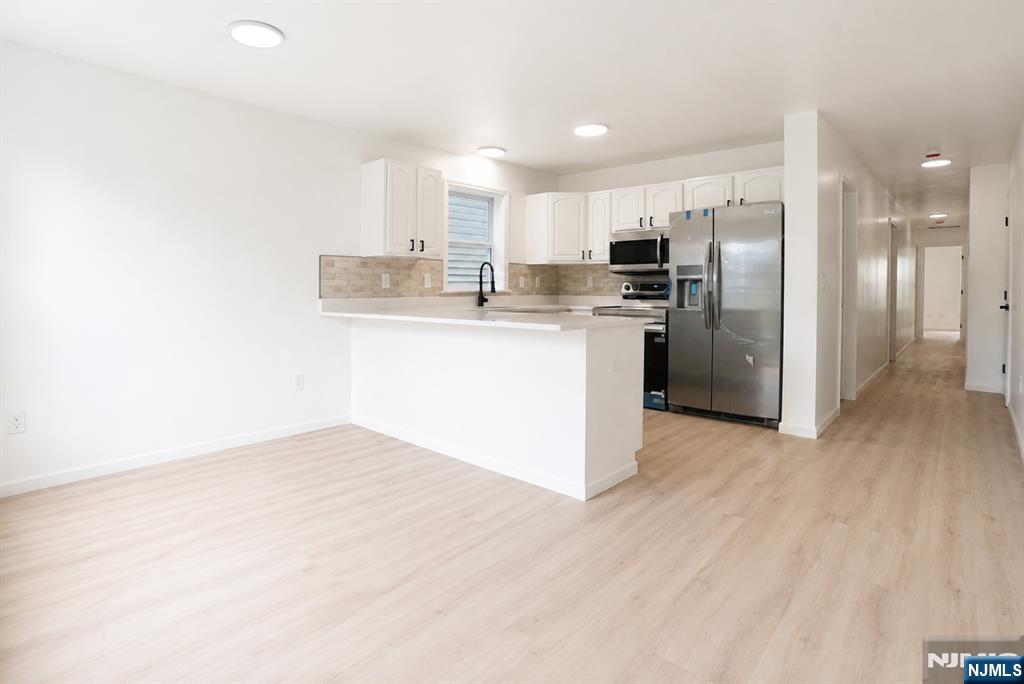 136 19th Avenue - Photo 3