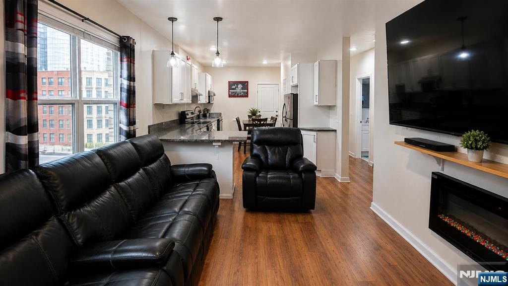 37 Prospect Street - Photo 3