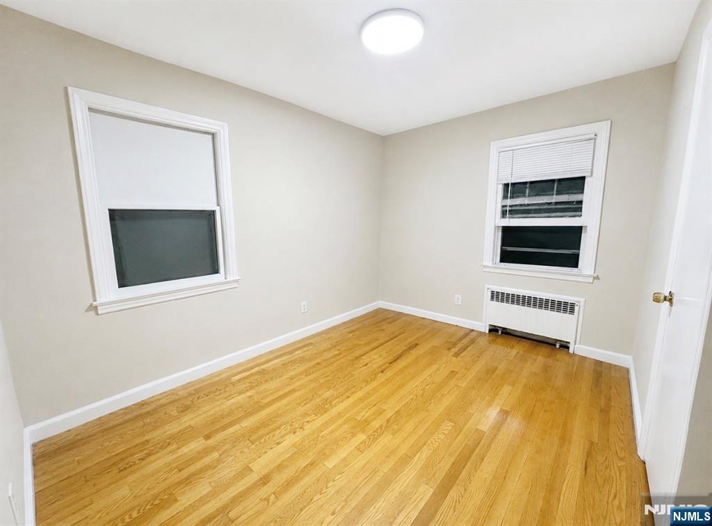 321 Roff Avenue 1 - Photo 4