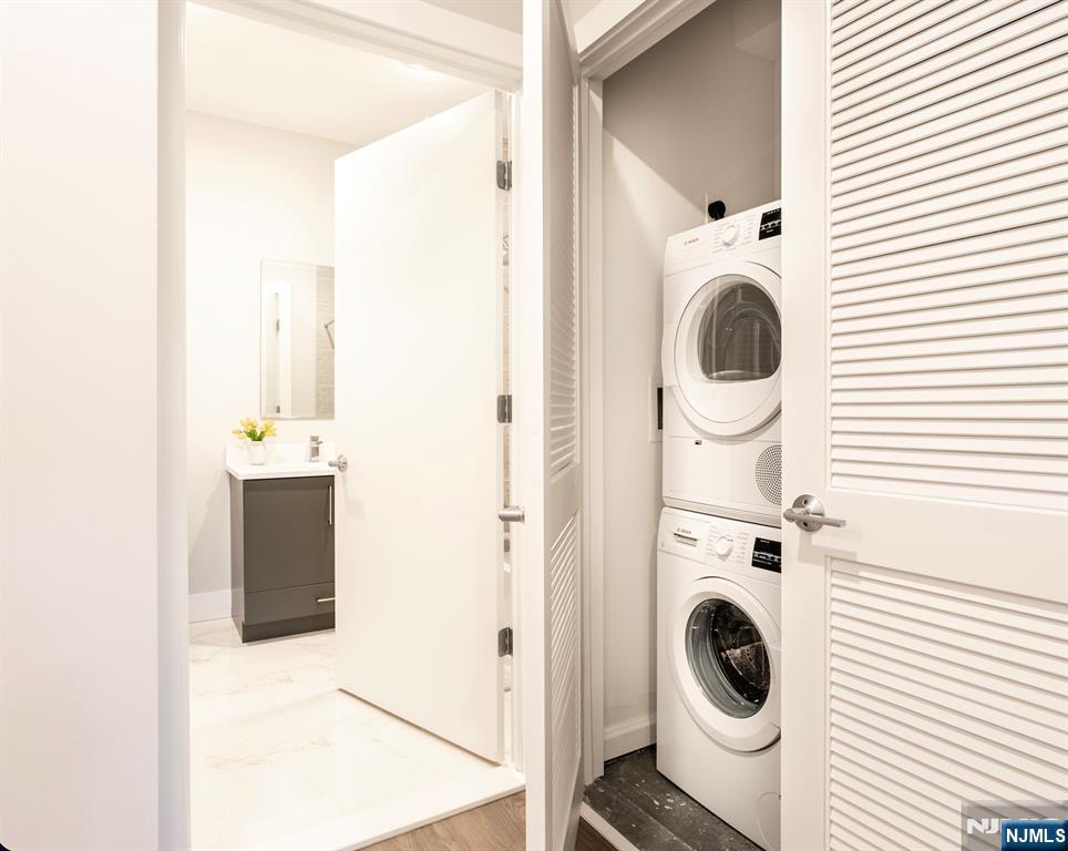 1685 Bergen Boulevard 501 - Photo 3