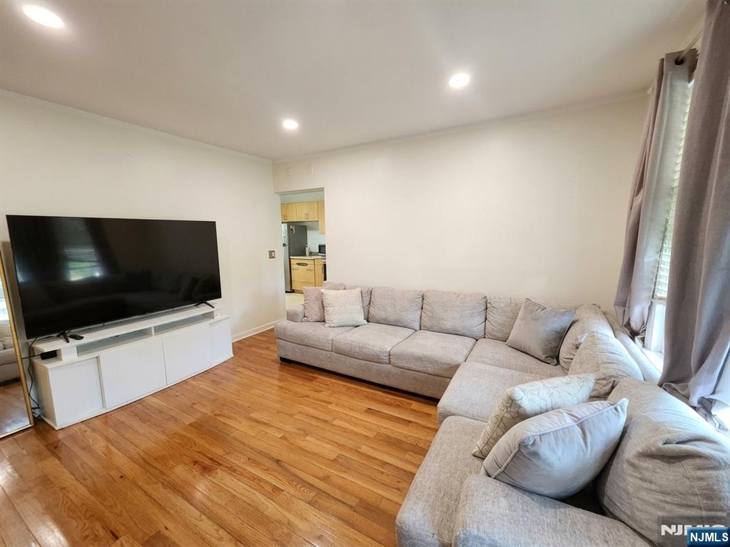 505 Hoboken Road B - Photo 4