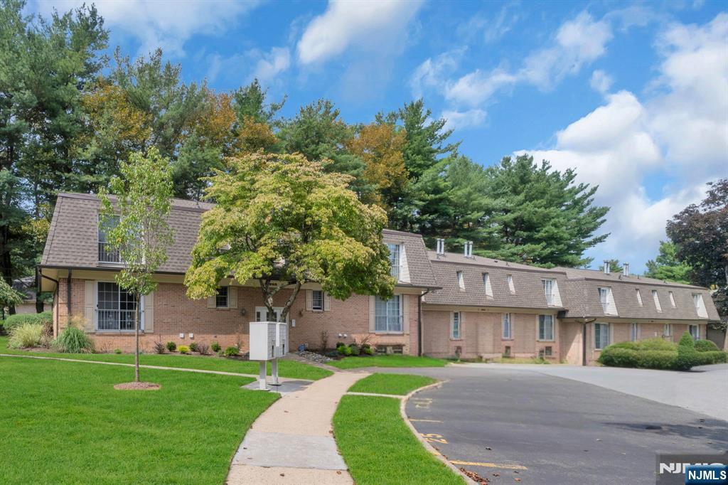 265 Collignon Way 1A - Photo 1