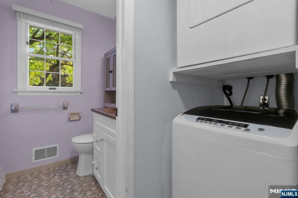 265 Collignon Way #1A