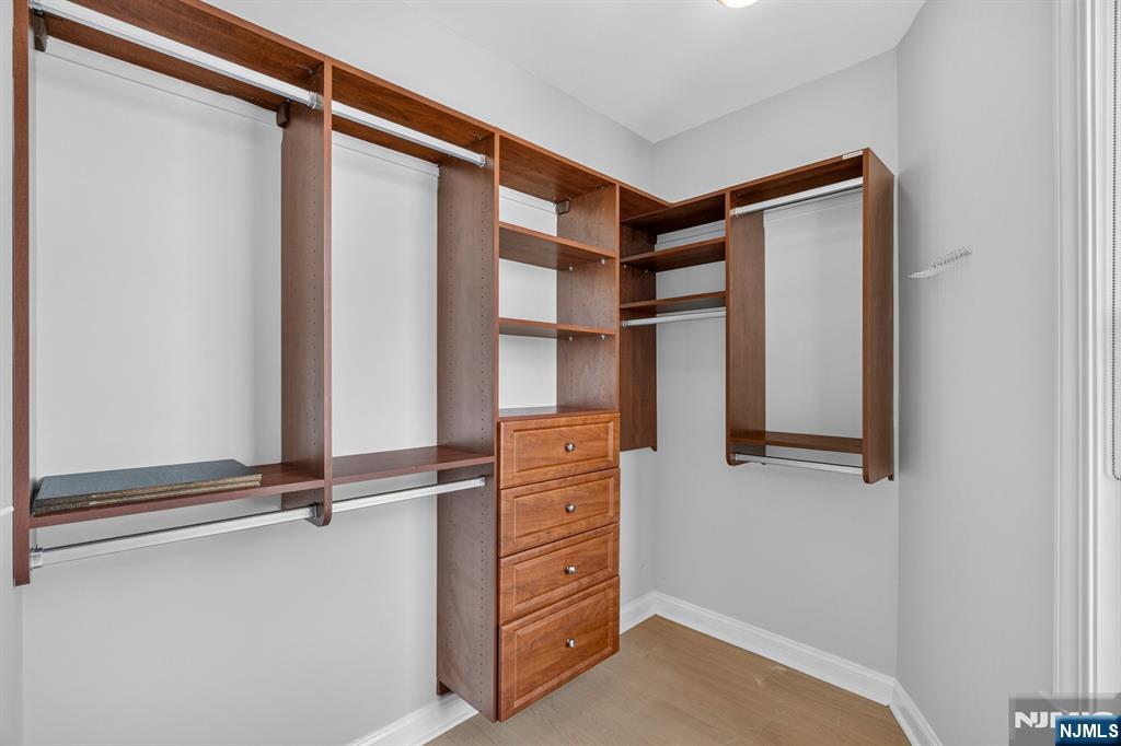 20 Ave At Port Imperial #233/ 235 — photo 17