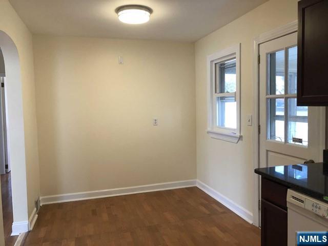 396 Union Avenue - Photo 3