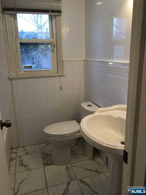 396 Union Avenue - Photo 5