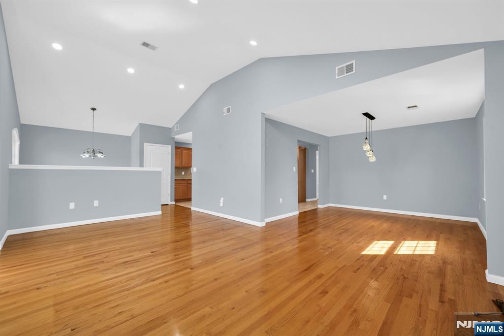 23 West Street 2 - Photo 5