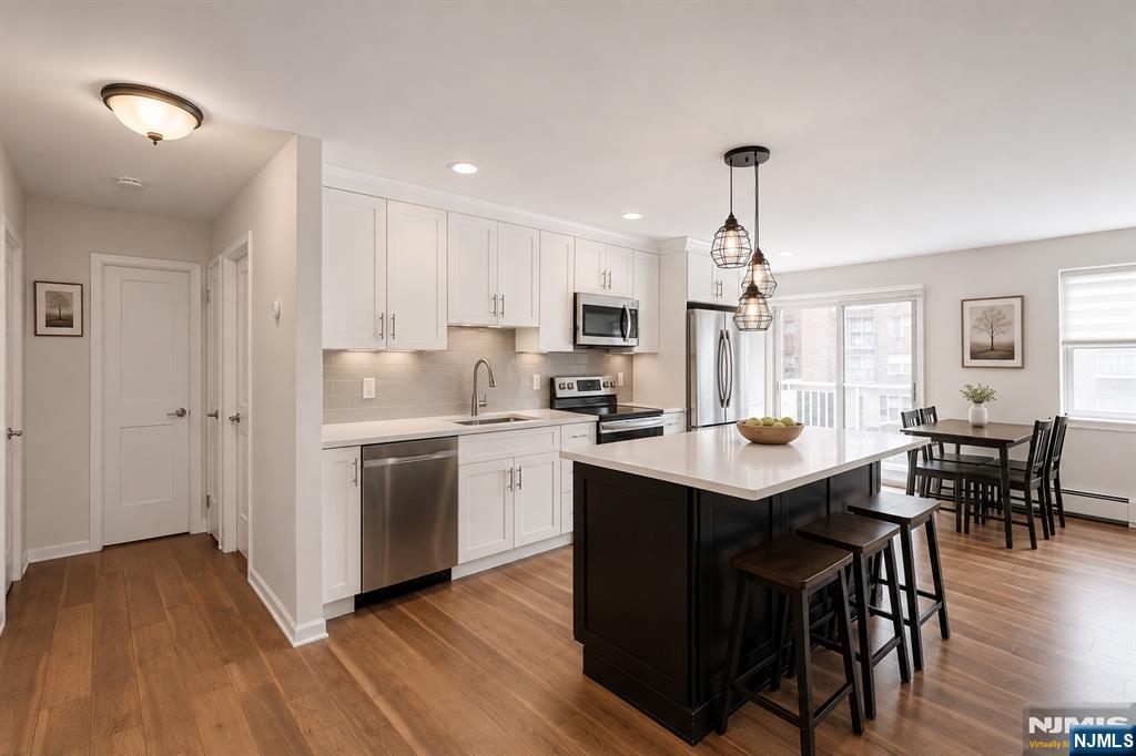 20 Jefferson Street A8 - Photo 2
