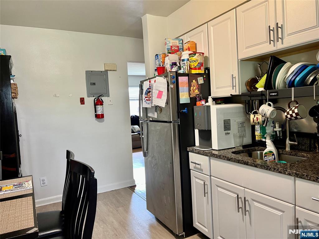 241 Passaic Street 11B - Photo 3