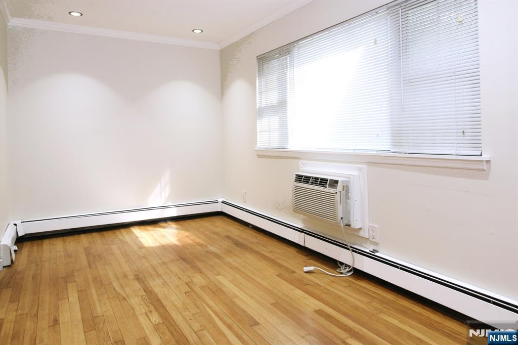 216 Washington Drive 216 - Photo 4