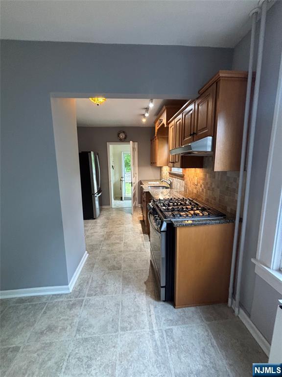 423 Closter Dock Road - Photo 5