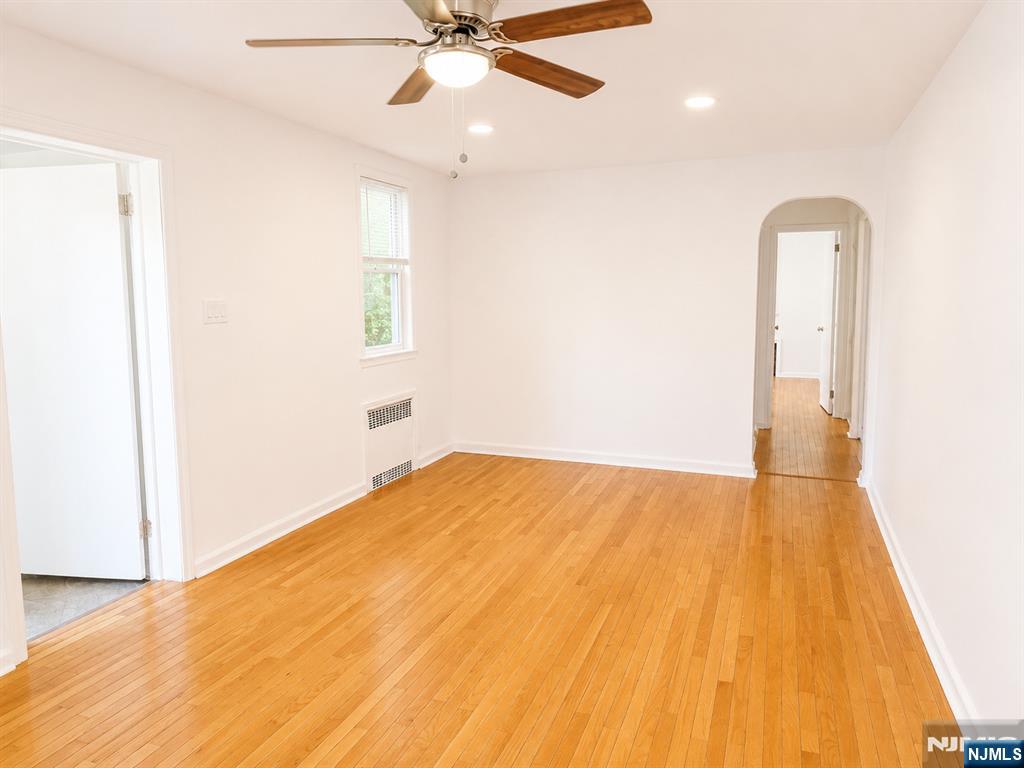 252 12th - Photo 3