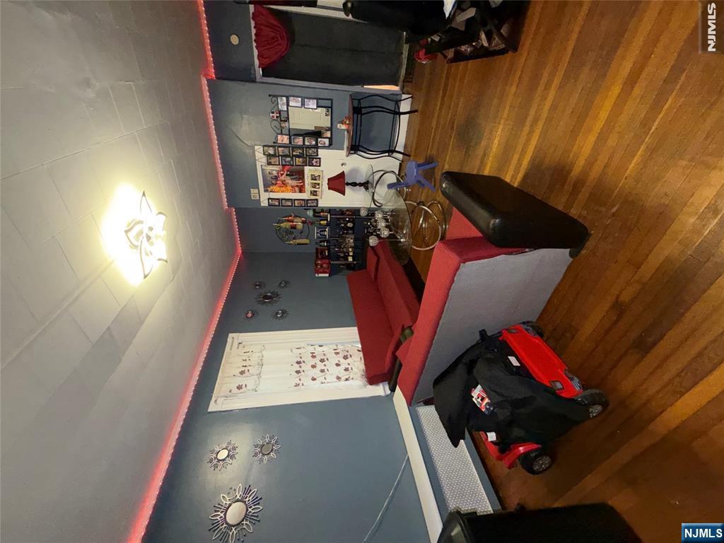 1028 Madison Avenue - Photo 3