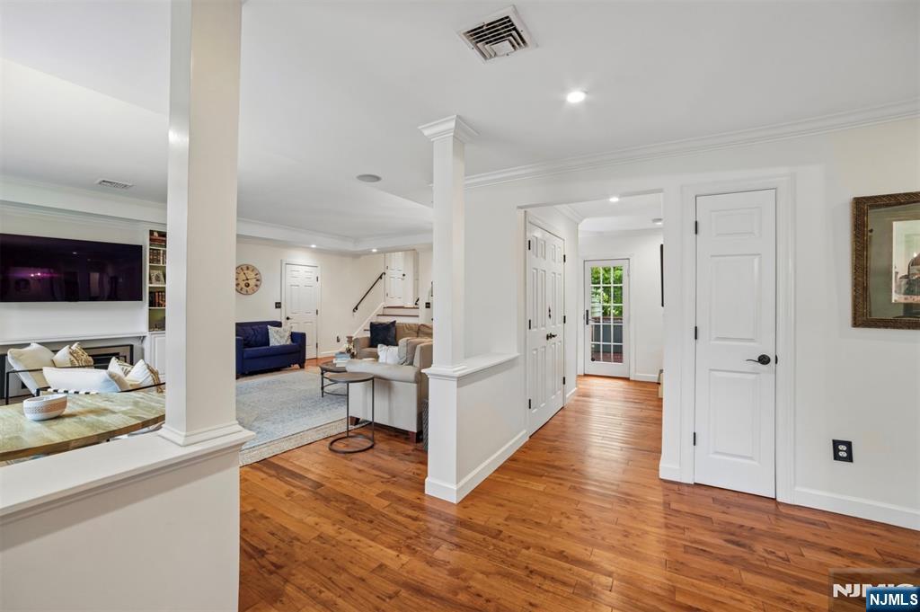 5 William Street - Photo 2