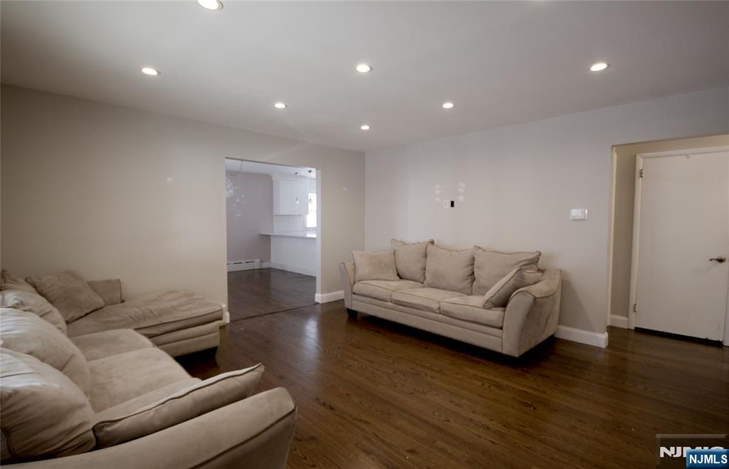 16 Prospect Street - Photo 2