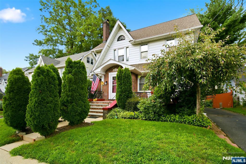 351 W Griggs Avenue - Photo 3