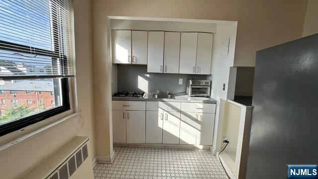 2333 Hudson Terrace E5 - Photo 4
