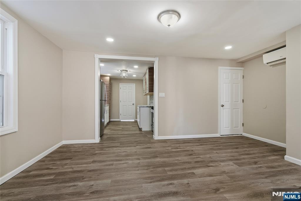 11 Tichenor - Photo 3