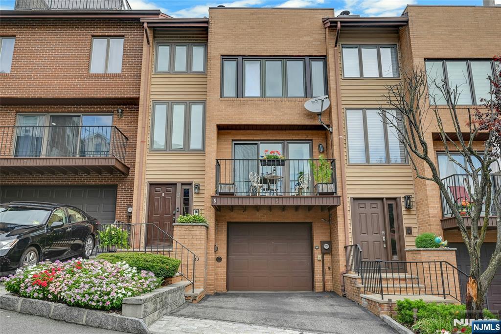 5 Yorkview Drive - Photo 1