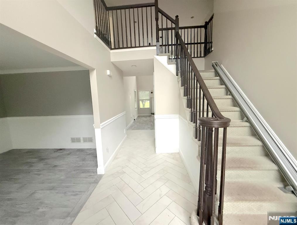 33 McGuire Drive - Photo 3