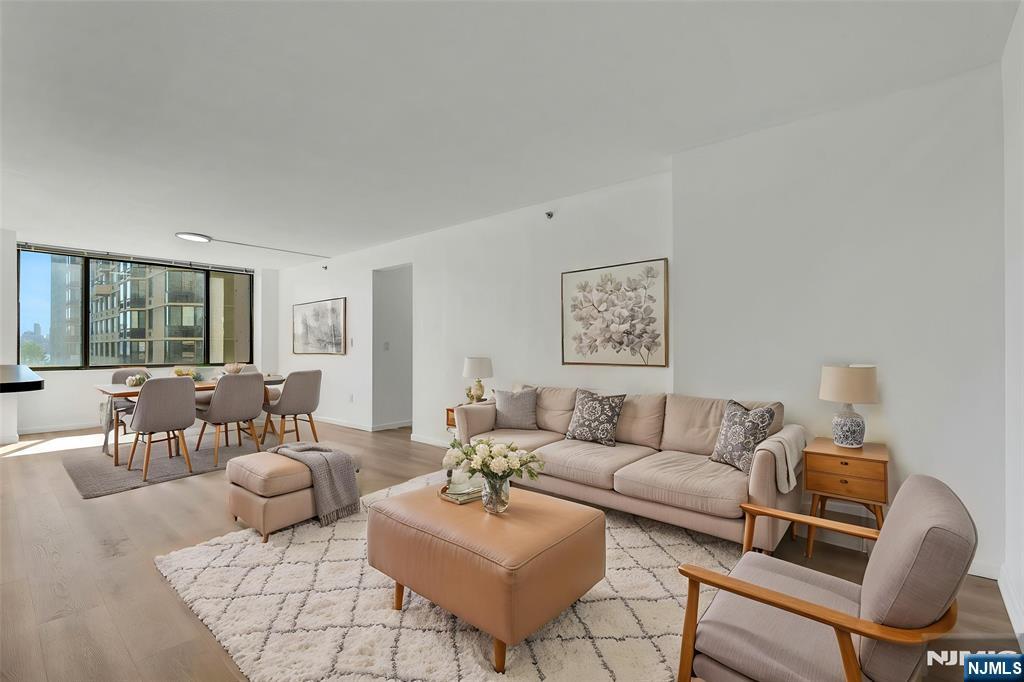 45 River Drive 702 - Photo 5