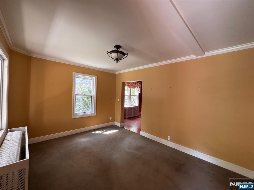 25 Maple Avenue - Photo 2