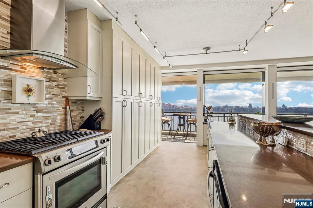 4 Horizon Road #1015 - Photo 1