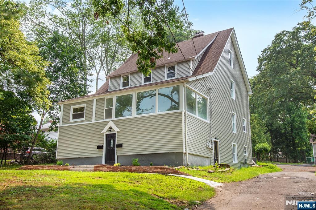 242 Rock Avenue 1 - Photo 1
