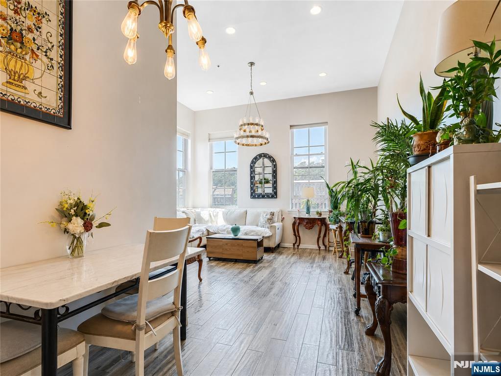 19 Market Street 401 - Photo 2