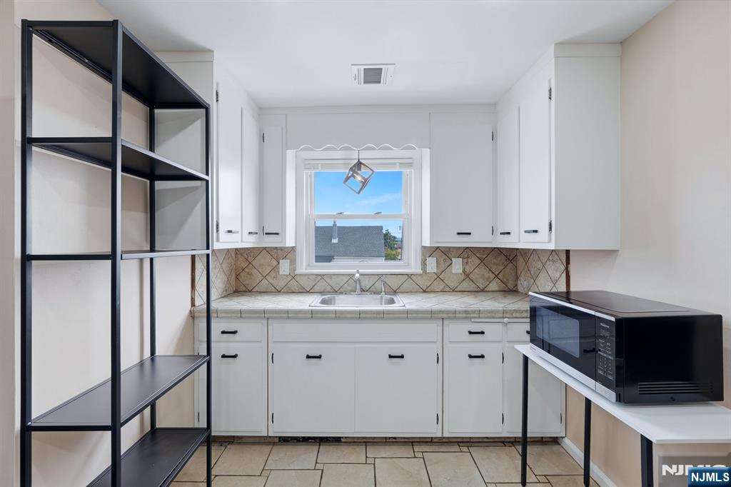 144 Kent Street 2 - Photo 3