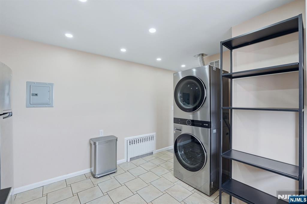 144 Kent Street 2 - Photo 4