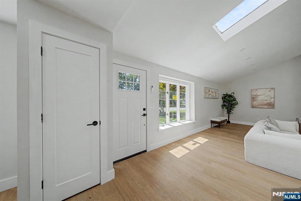 19 Ferndale Road - Photo 3