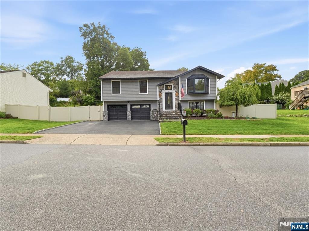 56 Kaufman Drive - Photo 1