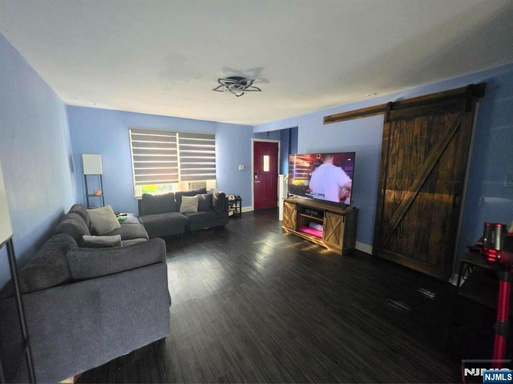 205 Eastern Way - Photo 5