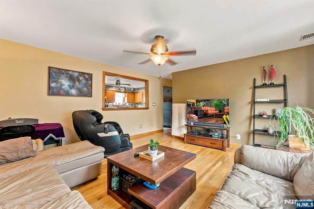 56 Hillcrest Avenue - Photo 3