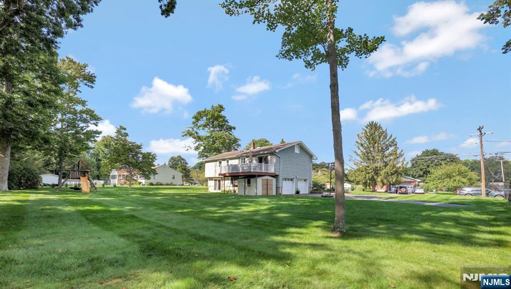 18 Starlight Road - Photo 4