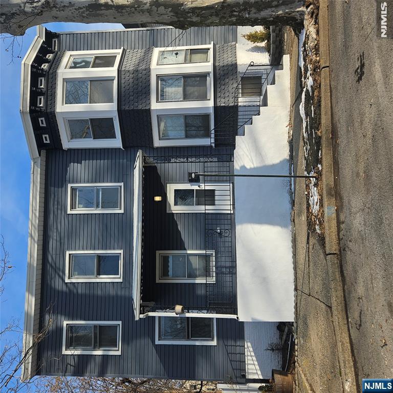 314 N Park Street 2 - Photo 1