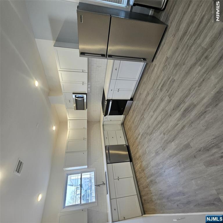 314 N Park Street 2 - Photo 3