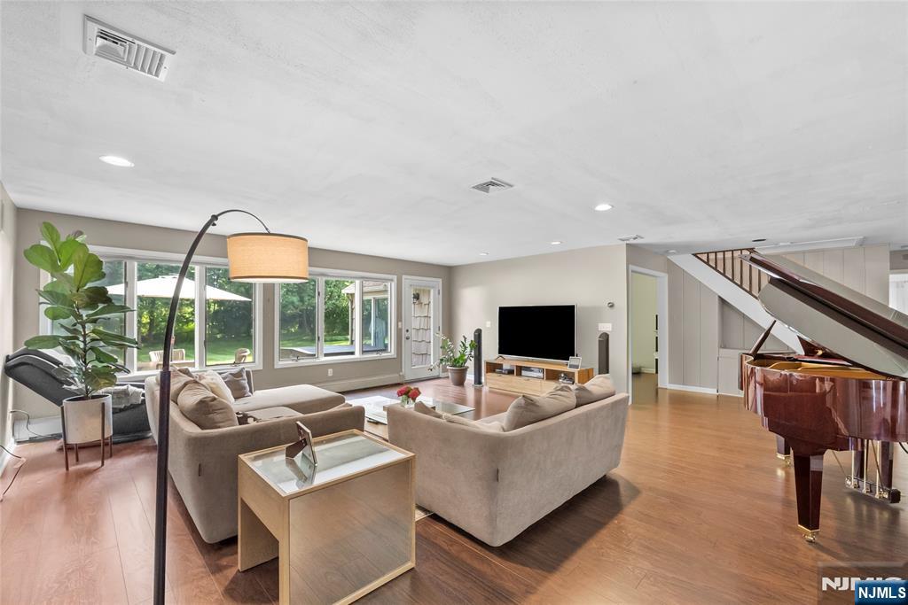 926 Norgate Drive - Photo 1