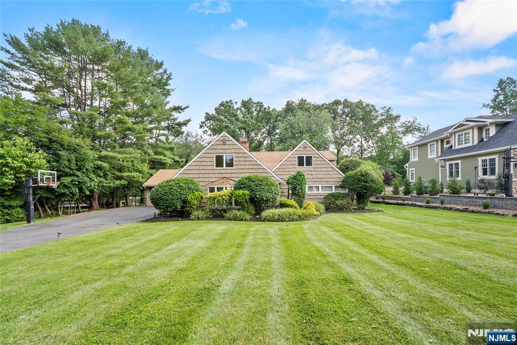 926 Norgate Drive - Photo 4