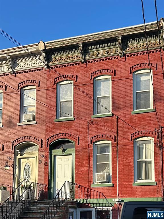 184 Van Horne Street - Photo 1