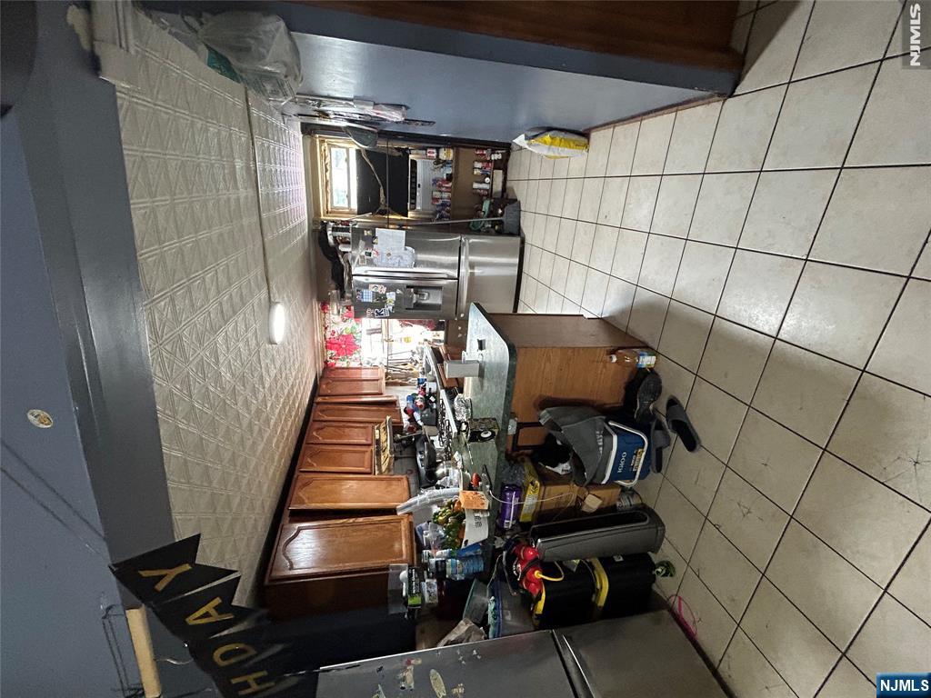 184 Van Horne Street - Photo 4