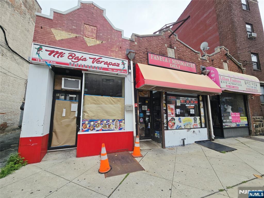 18 Broad Avenue - Photo 2