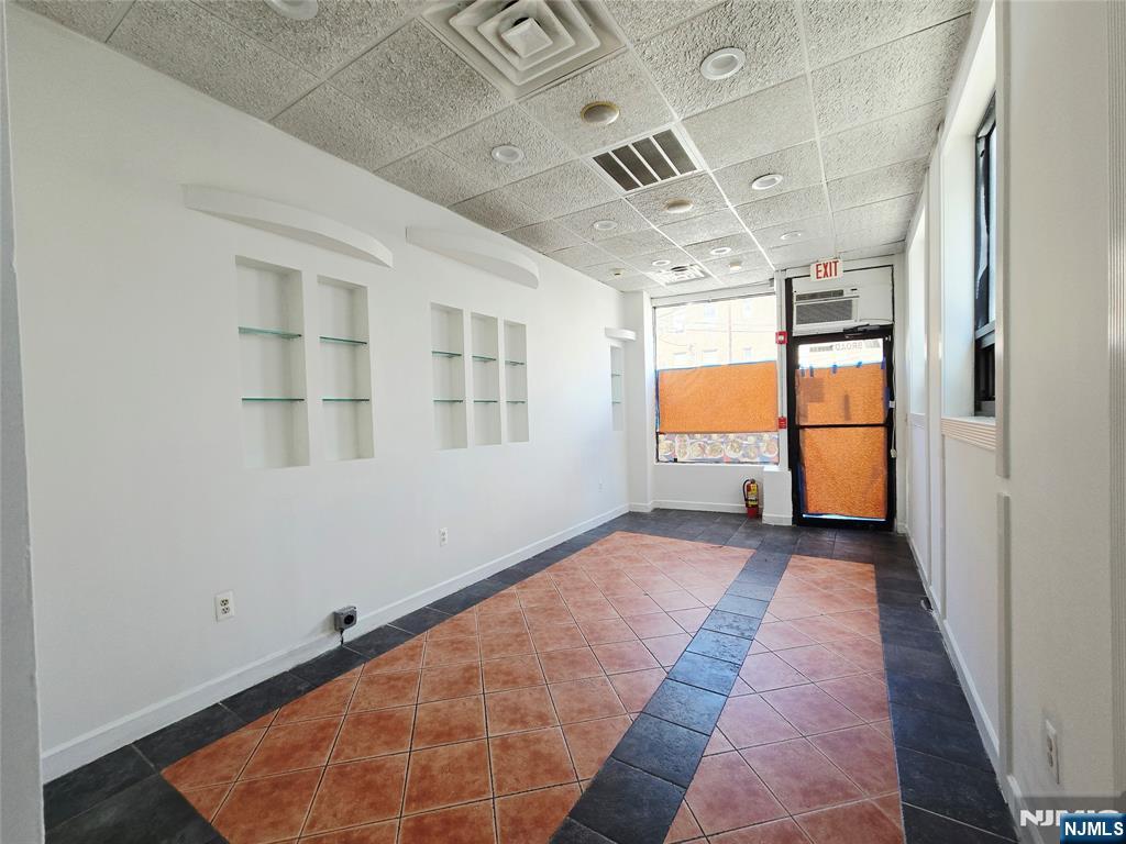 18 Broad Avenue - Photo 4